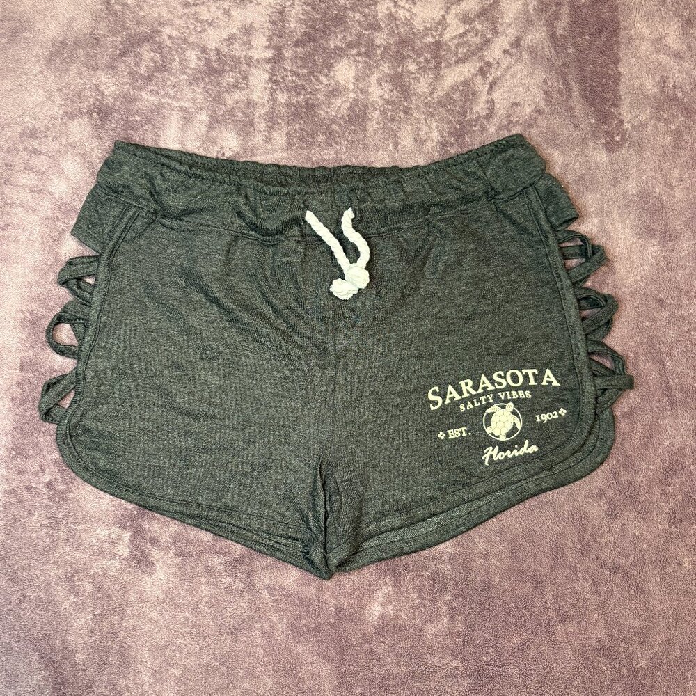 Southern Spirit Sarasota Salty Vibes Gray Beach Cover Up Shorts | Size Small